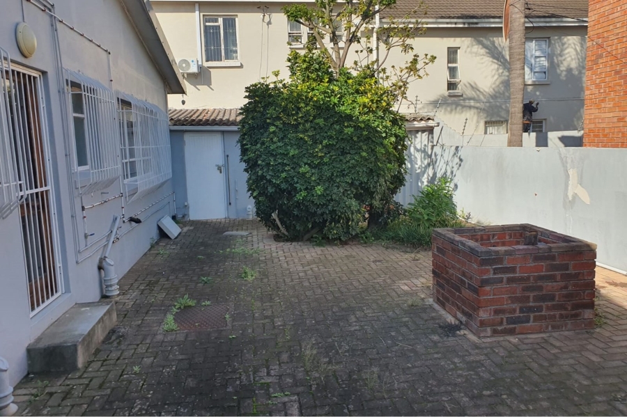 To Let commercial Property for Rent in Newton Park Eastern Cape